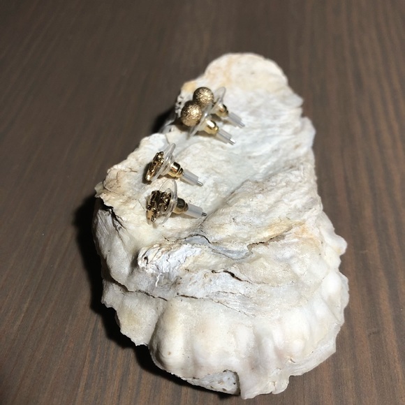 STUDS STARS AND BALL SHAPE! - Picture 3 of 6